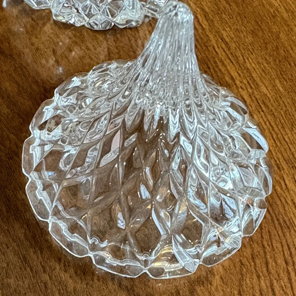 Godinger Crystal Hershey's Kiss covered candy dish. D28